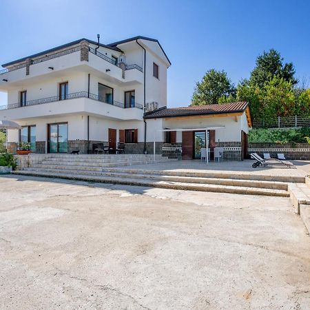 Villa Santoro Ai Tre Ulivi Con Piscina Privata Caiazzo Eksteriør bilde