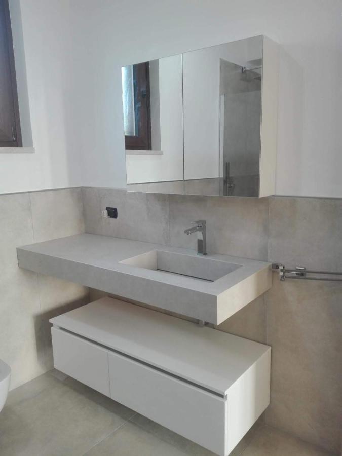 Villa Santoro Ai Tre Ulivi Con Piscina Privata Caiazzo Eksteriør bilde