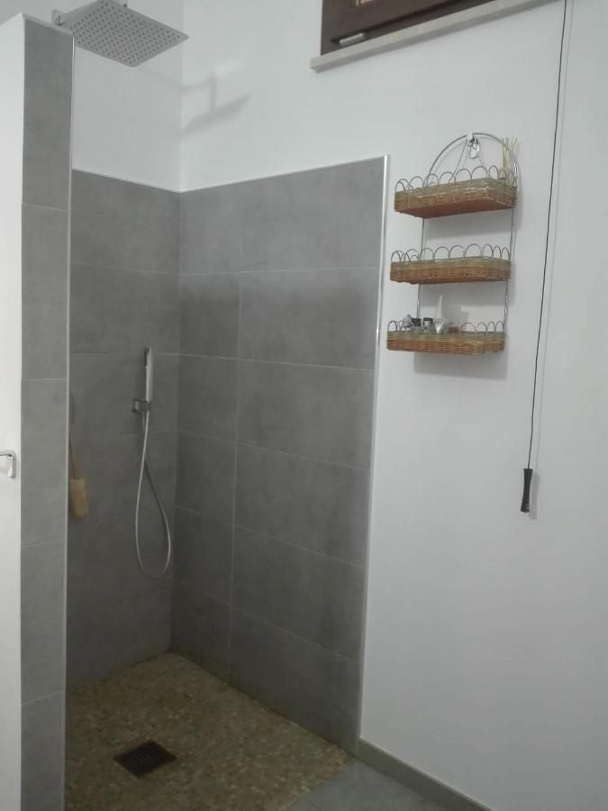 Villa Santoro Ai Tre Ulivi Con Piscina Privata Caiazzo Eksteriør bilde