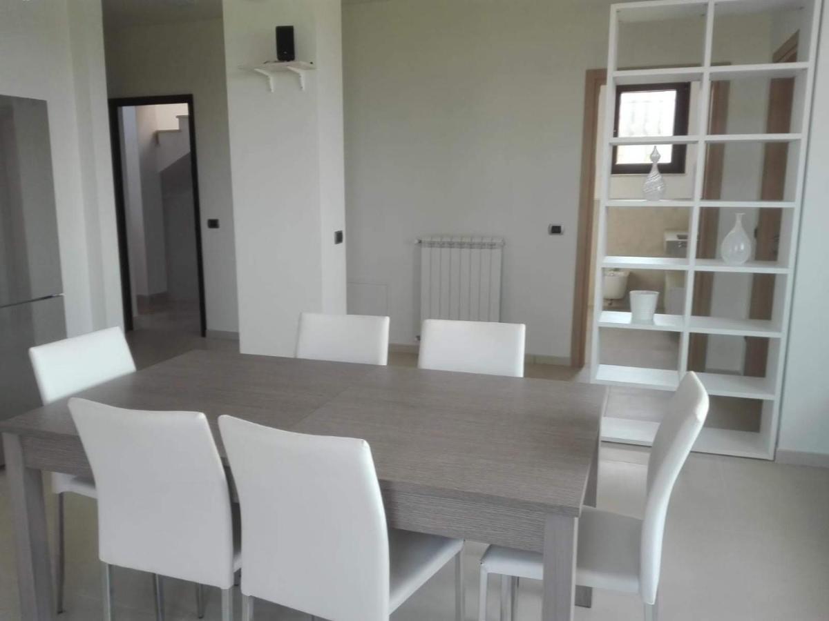 Villa Santoro Ai Tre Ulivi Con Piscina Privata Caiazzo Eksteriør bilde